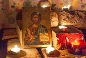 The Presence of Christ in our Homes on Holy Week and Pascha